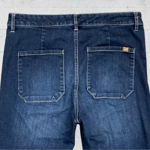 L.L. Bean Women's Signature Premium Skinny Jeans Mid-Rise Button-Front Size 10 - Picture 7 of 12